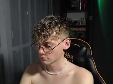 Chaturbate Sex Chat of kirill_20_cm