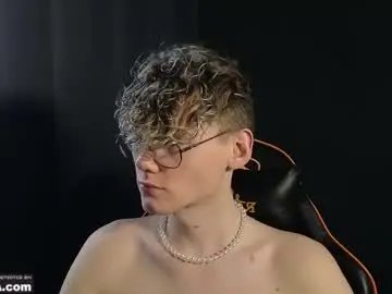 Chaturbate Private Sex Chat of kirill_20_cm