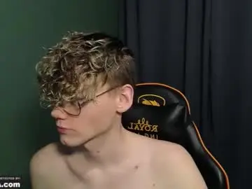 Chaturbate Adult Webcams of kirill_20_cm