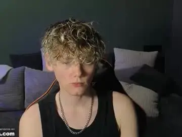 Chaturbate Sex Cam of kirill_20_cm