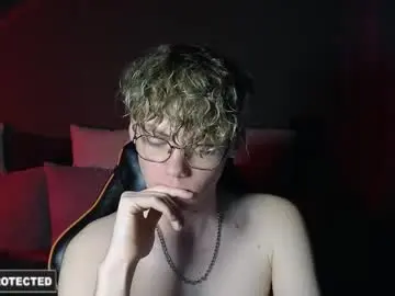 Chaturbate Sex Cam of kirill_20_cm