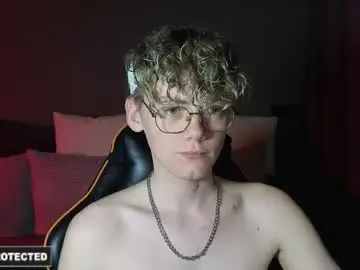 Chaturbate Sex Cam of kirill_20_cm