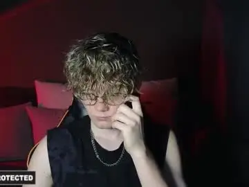 Chaturbate Sex Cam of kirill_20_cm