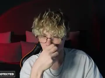 Chaturbate Nude Webcam of kirill_20_cm