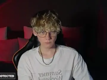 Chaturbate Best live sex cam show of kirill_20_cm