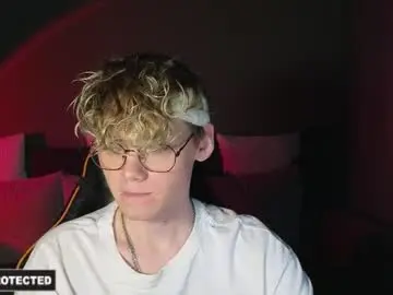 Chaturbate Nude Webcam of kirill_20_cm