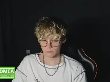 Chaturbate Adult Webcam of kirill_20_cm