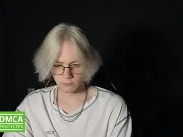 Chaturbate Best live sex cam show of kirill_20_cm