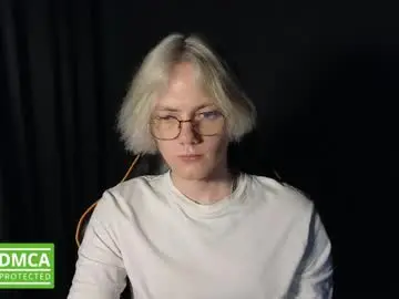 Chaturbate Live Sex of kirill_20_cm