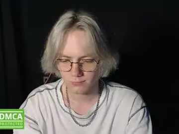 Chaturbate Live Sex of kirill_20_cm