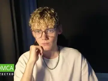 Chaturbate Private Sex Chat of kirill_20_cm