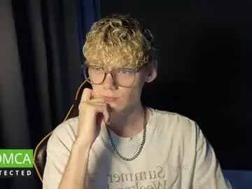 Chaturbate Live Sex of kirill_20_cm