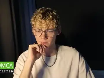 Chaturbate Sex Chat of kirill_20_cm
