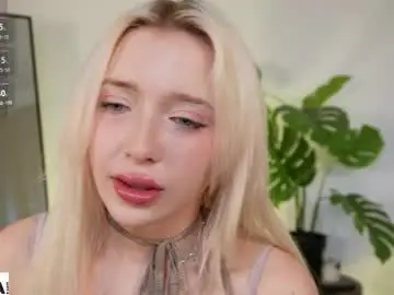 Chaturbate Watch Live Sex Cams of kitsuwaifu