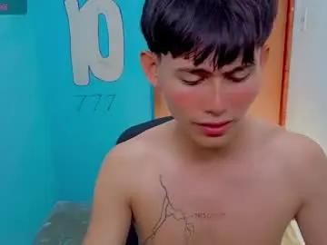 Chaturbate Sex Chat of tanjiro_cute