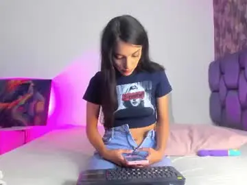 Chaturbate Best live sex cam show of lorennvega