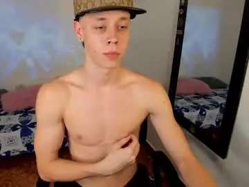 Chaturbate Adult Video Chat of santiceballo