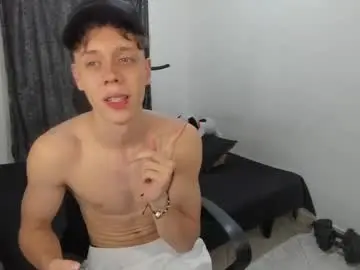 Chaturbate Watch Live Sex Cams of santiceballo