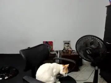 Chaturbate Free Live Porn of santiceballo