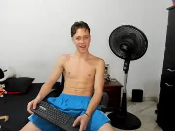 Chaturbate Sex Cam of santiceballo