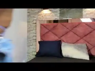 Chaturbate Nude Webcam of valeriamonttiel