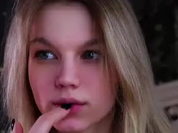 Chaturbate Nude Webcam of burnletitallburn