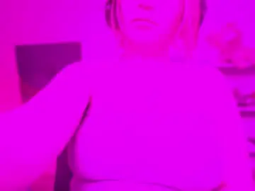 Chaturbate Free Porn Cam of krystalsyxx