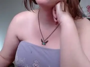 Chaturbate Live Sex Cam of krystalsyxx