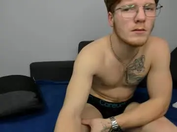 Chaturbate Sex Cam of liamm_davis