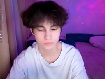 Chaturbate Free Porn Cam of lukahayes