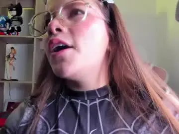 Chaturbate Live Porn of mia_moralez