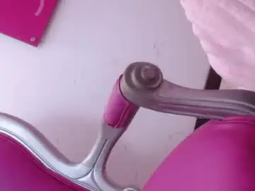 Chaturbate Adult Webcam of pearl_micheltsm