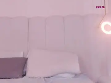 Chaturbate Adult Video Chat of riri_candy