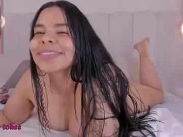 Chaturbate Sex Cam of riri_candy