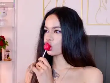 Chaturbate Watch Live Sex Cams of summer_holiday