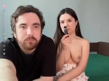 Chaturbate Live Sex Cam of sweetyadeleeee