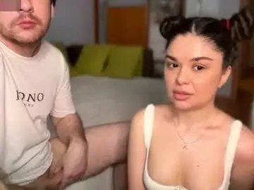 Chaturbate Watch Live Sex Cams of sweetyadeleeee
