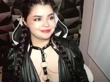 Chaturbate Nude Webcam of carolina_lee12