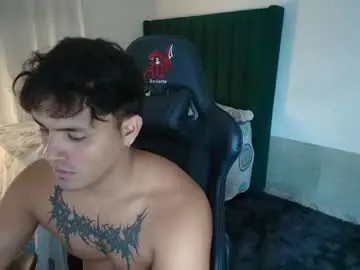 Chaturbate Best live sex cam show of lei_77