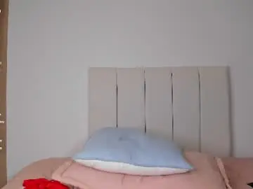 Chaturbate Adult Video Chat of little_caro13