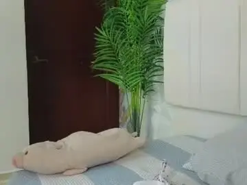 Chaturbate Best live sex cam show of mily_and_mateo