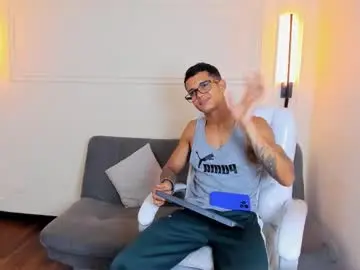 Chaturbate Sex Cam of paradise_boy_s