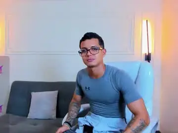 Chaturbate Adult Video Chat of paradise_boy_s