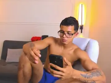 Chaturbate Adult Video Chat of paradise_boy_s