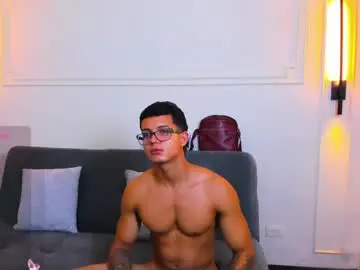 Chaturbate Live Sex of paradise_boy_s