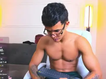 Chaturbate Free Porn Cam of paradise_boy_s