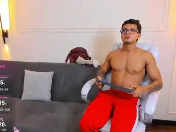 Chaturbate Nude Webcam of paradise_boy_s