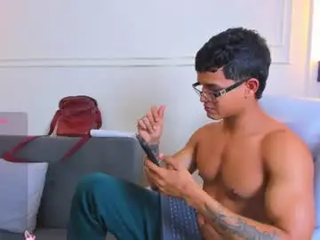 Chaturbate Best live sex cam show of paradise_boy_s