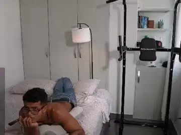 Chaturbate Watch Live Sex Cams of paradise_boy_s