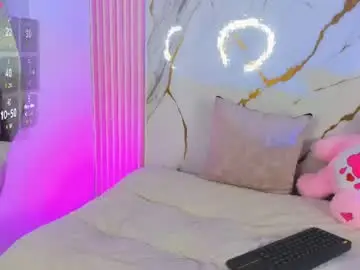 Chaturbate Best live sex cam show of skyrose_